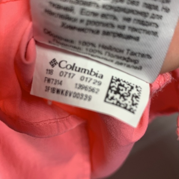 Columbia PFG women’s Pink Button-Up Shirt - Picture 6 of 9